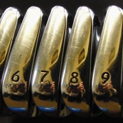 Set Of 7 X Limited 2004 Nike Tiger Woods Irons 4-PW Regular Steel Shafts -Golf Bags Shop 32 182d23a9 9c9a 4c8e a44f 95fc18307852