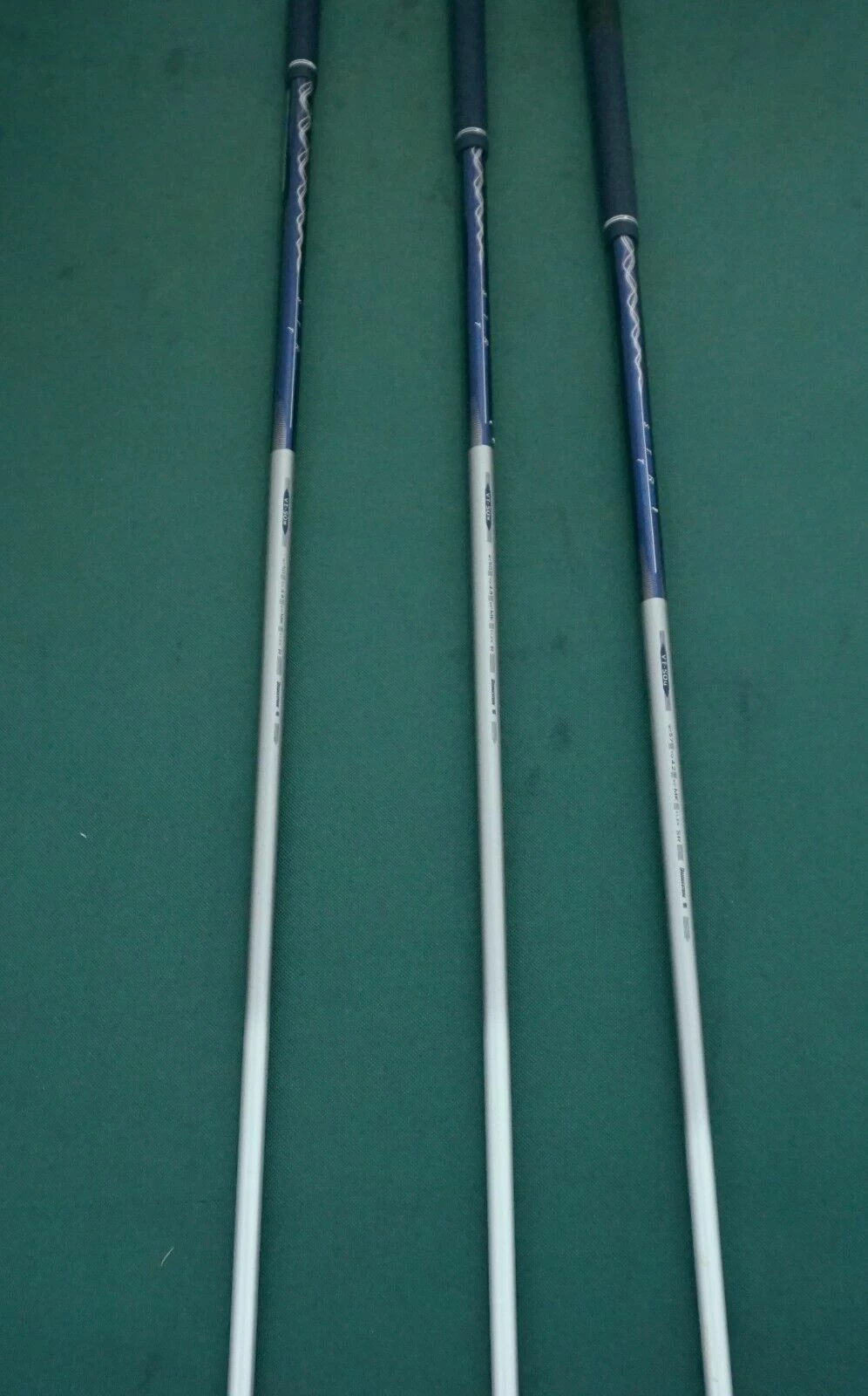 Set Of 3 X Bridgestone TourStage ViQ 10.5° Driver, 5 Wood + 22° U4 Hybrid + HC's 7 Set Of 3 X Bridgestone TourStage ViQ 10.5° Driver, 5 Wood + 22° U4 Hybrid + HC's - Image 5