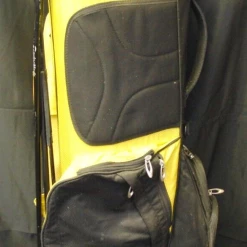 7 Division Taylormade R5 Hundred Series Black & Yellow Stand Carry Golf Bag -Golf Bags Shop 32 71d53cd3 fbc7 4da9 a11e aac4c624912c