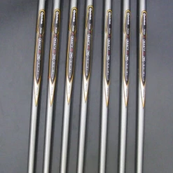 Set Of 7 X Taylormade R7 XR Irons 5-SW Regular Graphite Shafts -Golf Bags Shop 32 84d513e6 8a78 4b7b 8f23 165302e2ecb9