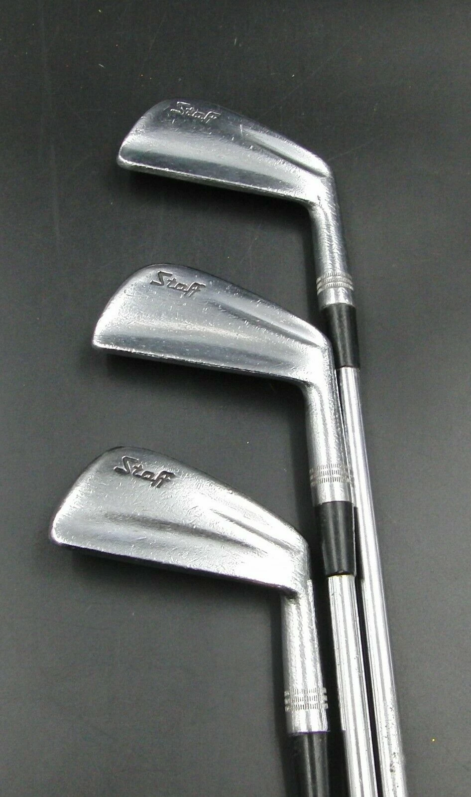 Set Of 3 X Wilson Staff Irons 3-5 Regular Steel Shafts Unbranded Grips 3 Set Of 3 X Wilson Staff Irons 3-5 Regular Steel Shafts Unbranded Grips