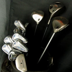 Mizuno, Callaway, Titleist, & Benross Set Of Mizuno MX-200 Y-Tune 3-PW +Driver +3 Wood +5 Wood +Putter +Bag