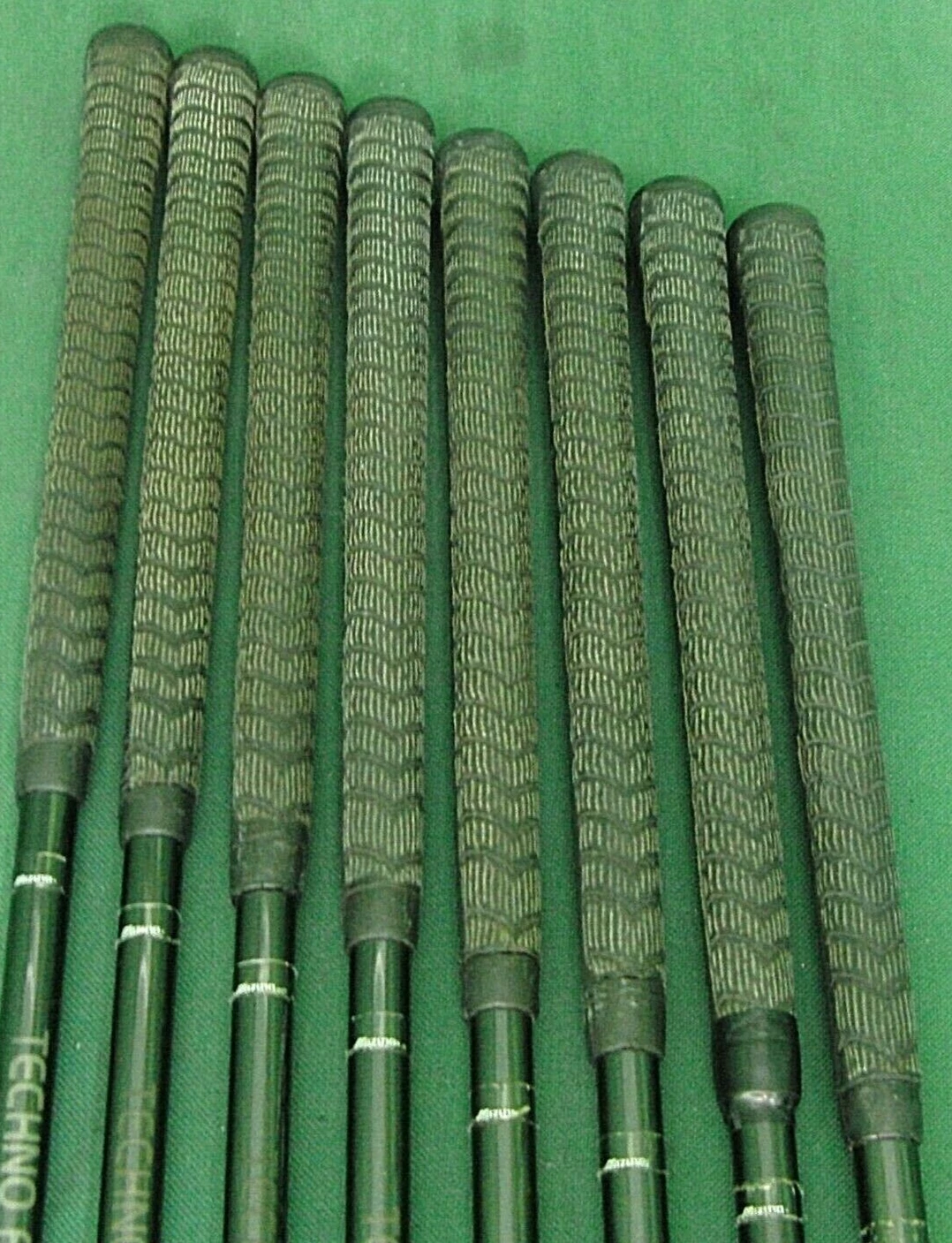 Set Of 8 X Mizuno Unison-3D Irons 3-PW Extra Stiff Graphite Shafts 8 Set Of 8 X Mizuno Unison-3D Irons 3-PW Extra Stiff Graphite Shafts - Image 6