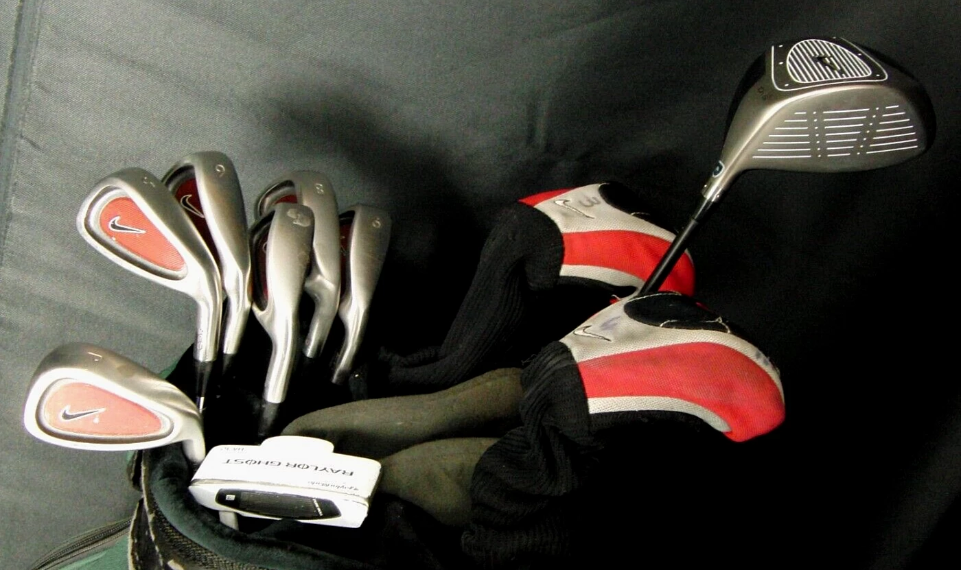 Set Of Nike CPR 5-PW +Driver + Hybrids +Putter +Bag 3 Set Of Nike CPR 5-PW +Driver + Hybrids +Putter +Bag