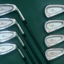 Set Of 8 X TaylorMade V721 Tour Version Forged Irons 3-PW Regular Graphite