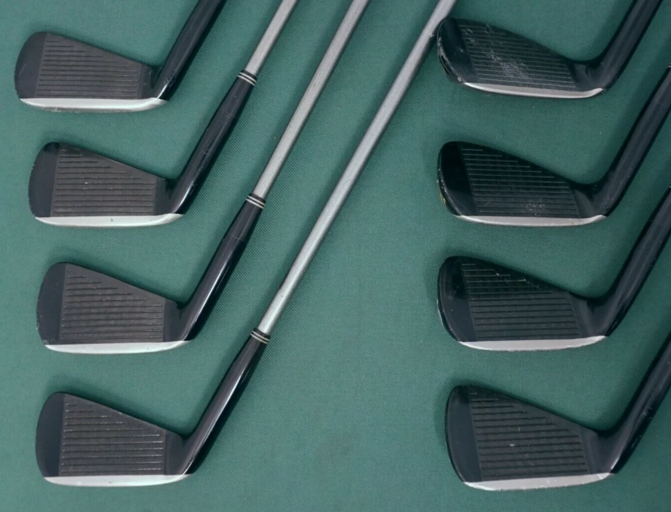 Collectors Set Of 7 X Mizuno Vanguard Hybrid Irons 4-SW Seniors Graphite Shafts 5 Collectors Set Of 7 X Mizuno Vanguard Hybrid Irons 4-SW Seniors Graphite Shafts - Image 3