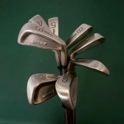Lincs_golf Vintage Set Of 8 X Wilson Aggressor Irons 3-PW Regular Steel Shaft