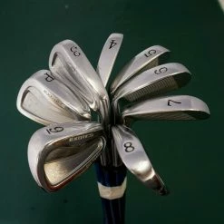 Lincs_golf Set Of 8 X Tour Edge Exotics CNC Forged Irons 3-PW Regular Gaphite Shaft