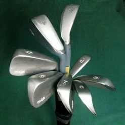 Lincs_golf Combi Set Of 8 X PRGR CT-522 / 522c Irons 3-PW Regular Graphite Shafts