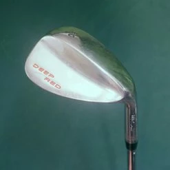 Lincs_golf Wilson Deep Red 60° Wedge Regular Steel Shaft Golf Pride Grip